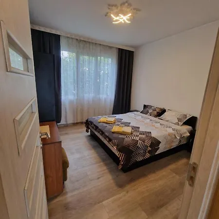 Apartamento просторен