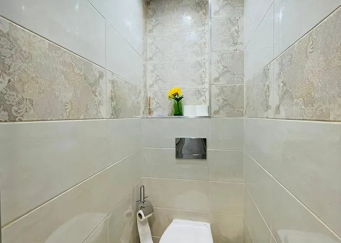 просторен * Warna