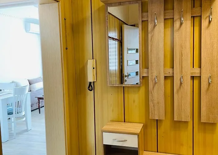 просторен *